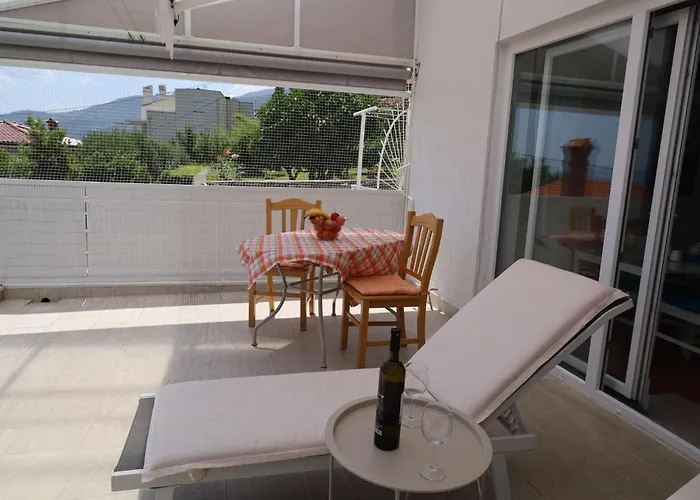 Vista Esmeralda Apartment *